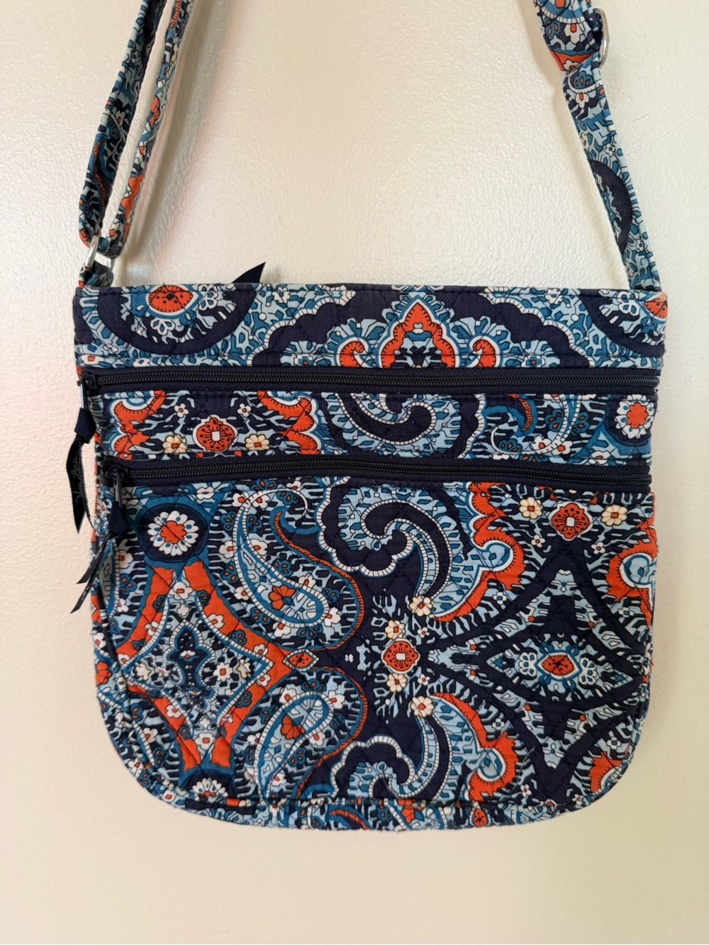 VERA BRADLEY Triple Zip Hipster Crossbody in Marrakesh Retired